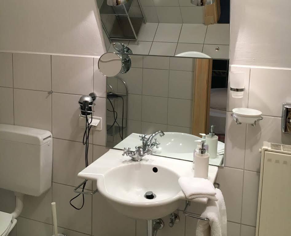 Gaestehaus Hoepkens Ruh Bremen Bagian luar foto